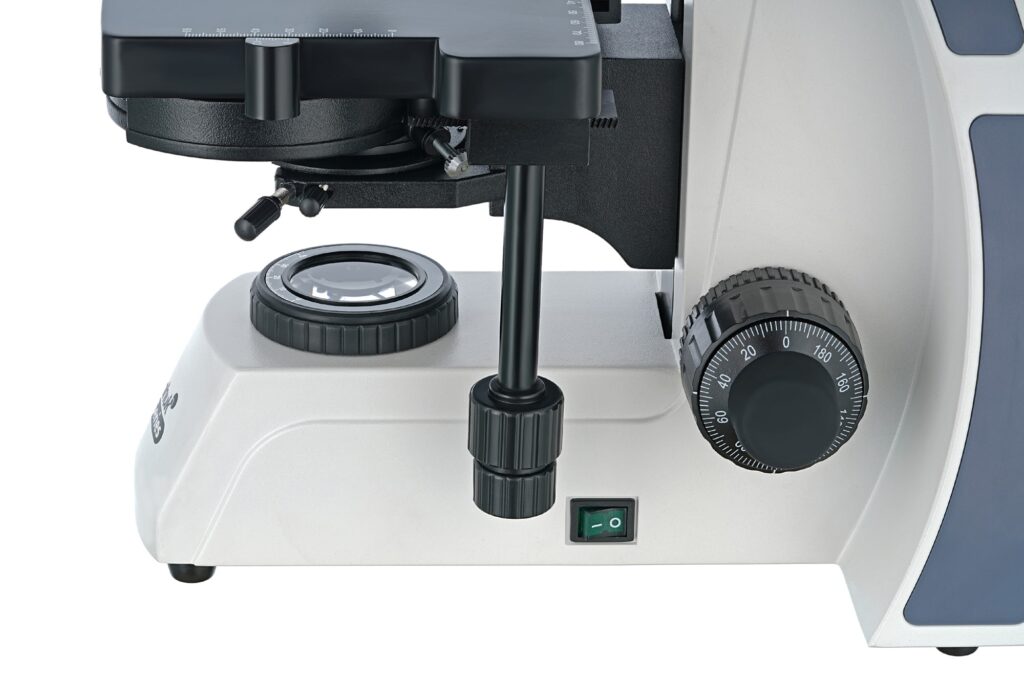 74009_levenhuk-med-45t-trinocular-microscope_08