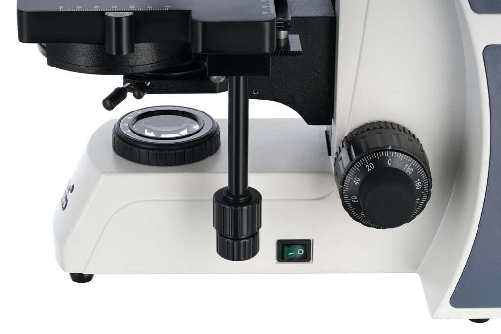74010_levenhuk-med-d45t-digital-trinocular-microscope_10