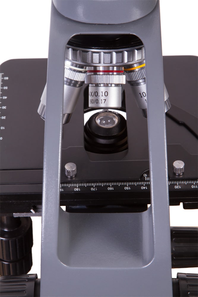 microscope-levenhuk-700m-04